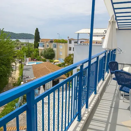 Aparthotel Maria *
