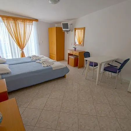 公寓式酒店 Maria - Renovating Brand New For 2026 波托什