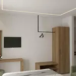 Appart hôtel Maria - Renovating Brand New For 2026 Potos