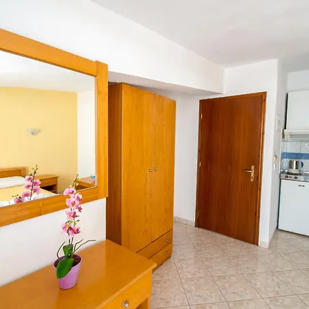 Aparthotel Maria - Renovating Brand New For 2026