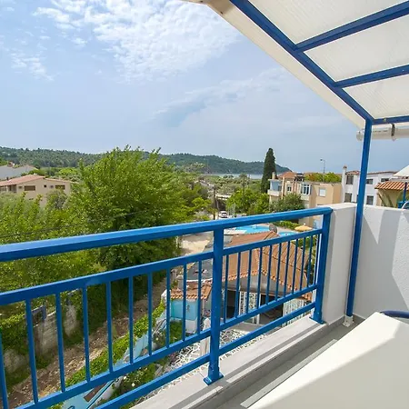Ξενοδοχείο με διαμερίσματα Maria - Renovating Brand New For 2026 4*