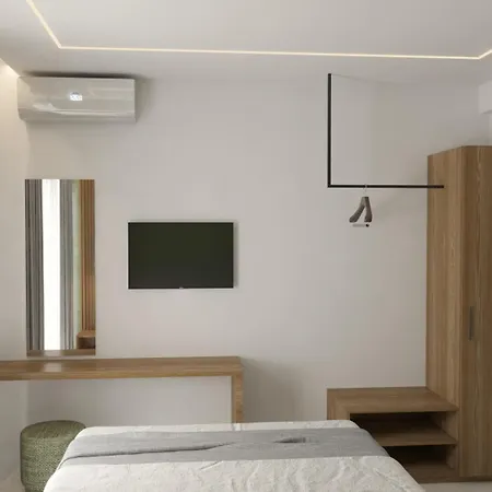 Maria - Renovating Brand New For 2026 Ποτός
