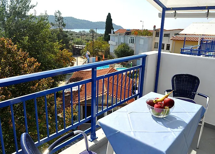 Maria - Renovating Brand New For 2026 波托什